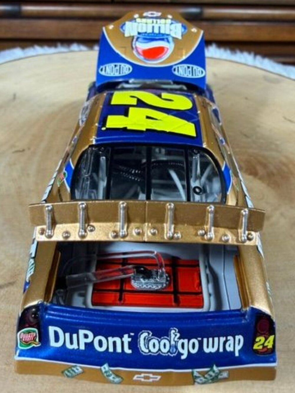 Vintage Jeff Gordon Pepsi Billion Dollar 2003 Monte Carlo Club Car 1:32 Scale - Picture 7 of 10